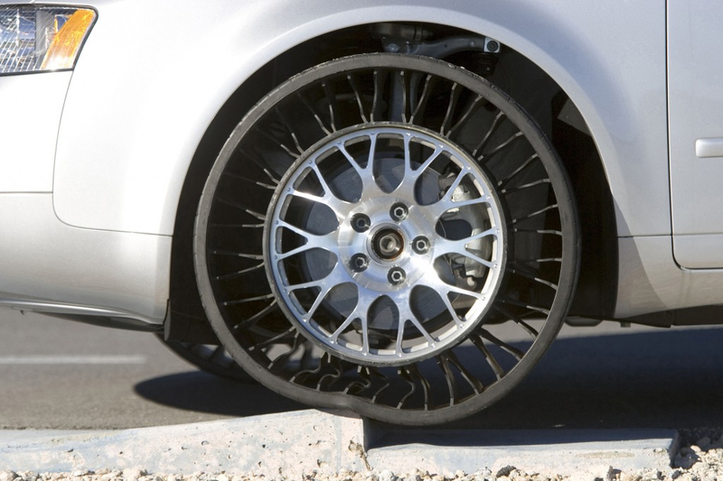 Illustration for article titled The Ten Greatest Dead Ends In Automotive Technology